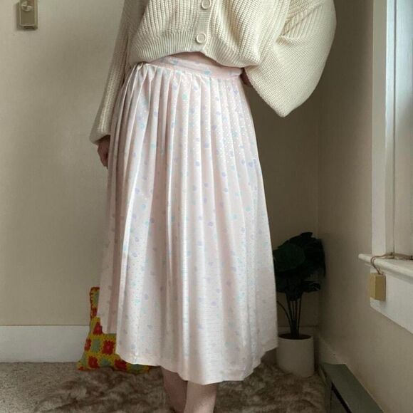 Vintage pastel pink pleated skirt - Picture 7 of 8